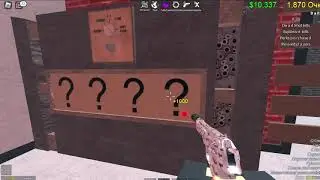 Играем с Софией в Roblox.  Zombie Uprising . Outpost Defence: Last Stand! Arsenal