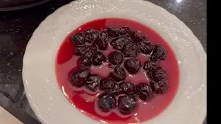 REÇEL PiŞERKEN 1 ÇAY KAŞIĞI EKLEYİN FARKI GÖRÜN #vişne#recel #reçeltarifleri #cherryjam #jam #recipe