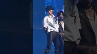 220501 리노 차머   Lee Know  Charmer  폰캠