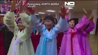 Северные корейцы стоя приветствуют Путина