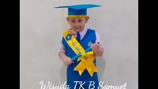 Foto-foto Wisuda Samuel TK B