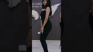 Unlock Your Modeling Potential: Join the GleamDiva Academy and Shine on the Runway! | Gleamdiva Girl