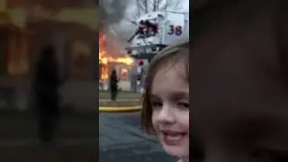 AU FEU 🔥 LES POMPIERS, LA MAISON QUI BRÛLE, AU FEU LES POMPIERS, LA MAISON BRÛLÉE ! #humour #iaphoto