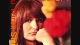selda Ince Ince Bir Kar Yagar