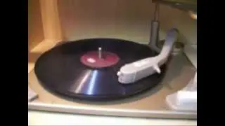 Lale Andersen - Lied eines jungen Wachtpostens (Lili Marlen)