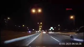 Ataşehir’de hız yapan sürücünün kazası kamerada
