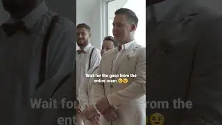 In 5 years we have never heard anything like this 🥹 #wedding #weddingvideographer #firstlook