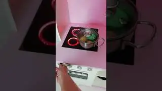 Игровая кухня для детей. Кухня. Стиральная машина. Детская кухня. Кухня для игр.