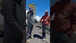 Climbing Kilimanjaro Reviews: Day Summit vs Night Summit