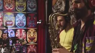 Resonators - Buzzline