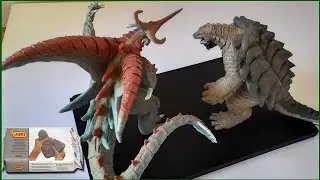 GAMERA VS. BAGAN WITH CLAY/ARCILLA.