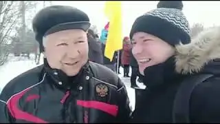 Рождественский фан-ран – забег «Дедов Морозов» на лыжах в Дёме