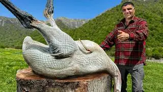 Cooking Incredible Dishes in a Faraway Mountain Village! Roasting a Huge Ostrich and Other Dishes