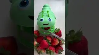 AMAZING CATERPILLAR WITH STRAWBERRY 🍓🍓🍓