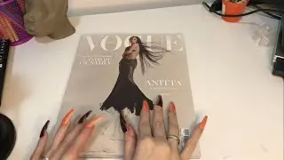 ASMR FOLHEANDO REVISTA + SONS DE CHICLETE