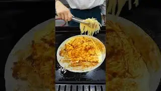 Asian street food 卷饼