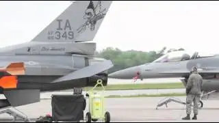 F 16 training flights at Des Moines' 132nd Fighter Wing   Video Library   The Des Moines Register