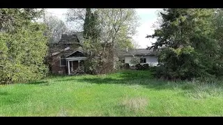 Abandoned Decaying Farm House - Vehicles In And Behind Barn