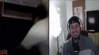 Keemstar tells a kid to jump out a window