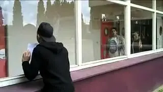 Поцелуй меня