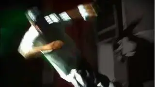 Method Man Stage Dive Gone Wrong