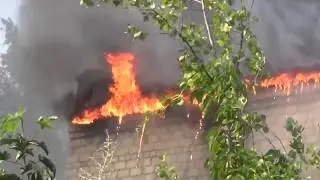 Donetsk. Civilian Targets Ukraine Artillery. 02 Aug 2014 (DPR)
