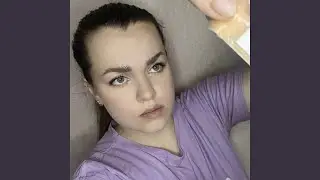 Незнакомка Помогает После Обморока