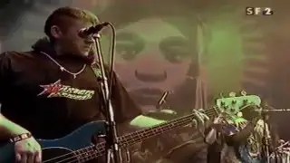 Manu Chao  - increible Intro + Machine Gun