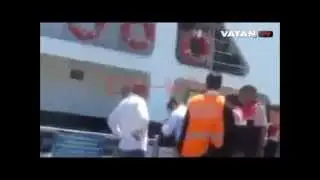 Emre Belözoğlu'na Feribotta saldırı