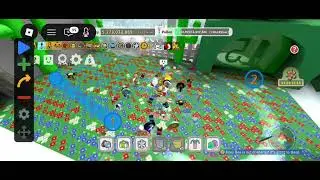 This is how to macro in Bee Swarm Simulator as a mobile player