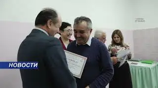 В ногу со временем. Пенсионеры обучились компьютерной и интернет грамотности.