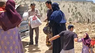 Son's support for his stepmother: Hamid tries to make a better life for his mother. Building a garde