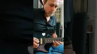 Pentatonic repetitive lick in E minor | 120 bpm | #pentatonic #shredguitarist #rock