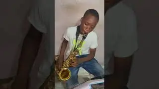 Taiwo Clegg giving back to the society #teaching #students #saxophoneteacher #fypシ゚viral