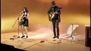Susanna Hoffs - All I Want (Live)