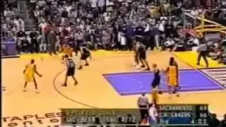 Mike Bibby Silences the Refs and the Crowd