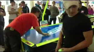 Ветка играет
