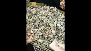 بطل حشيش و قال يحوش الواد كسر الحصالة بعد 10 سنين  و شاهد المفاجأة !!