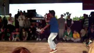 SDK 2009 - poppin battle semifinal - Kite vs Adam
