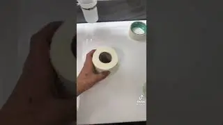 Что делать если силикон в ванной грязный. Как почистить силикон в ванной.