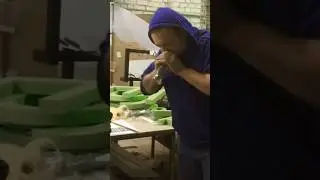 Выдул дно бутылки 