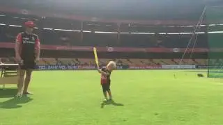 Ab de villiers son plays cricket