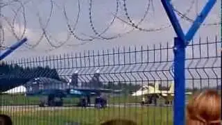 Авиашоу на Чкаловском авиационном заводе (Новосибирск)
