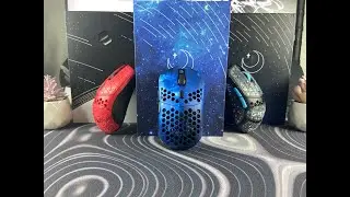 Hati S Universe Edition vs. Hati S Red Classic Edition: Small Handed Perspective