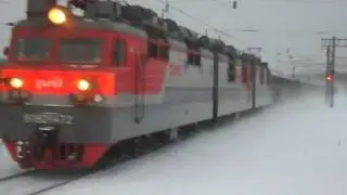 Электровозы ВЛ80С и ВЛ80С-1472/1471 с грузовыми поездами