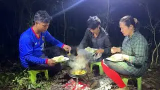 เกินคาดจริง ๆ น้ำป่าลด ไม่คิดว่าจะมีปลาตัวใหญ่แบบนี้ ผัดพริกแกงกลางป่าแสนอร่อย ท่ามกลางอากาศเริ่มย็น