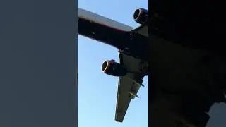 Посадка самолета 🛬