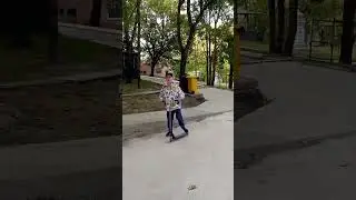 трюки на самокате #трюки #самокат #вип #trucks #scoot #whip #scootering #tail whip