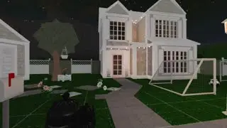 Bloxburg Small Spring Home speed build