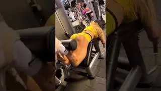 female muscle legs sexy 127